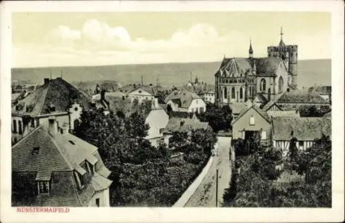 Ak Münstermaifeld an der Mosel, Teilansicht, Kirche