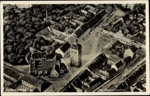 Ak Luckenwalde in Brandenburg, Fliegeraufnahme der Stadt