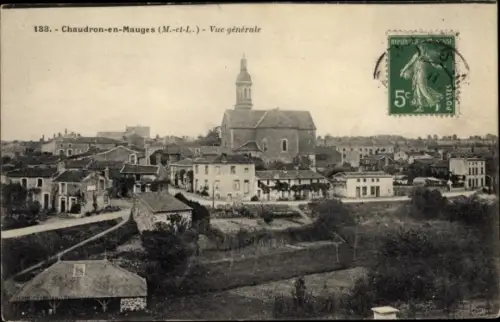 Ak Chaudron en Mauges Maine-et-Loire, Vue Générale, Église