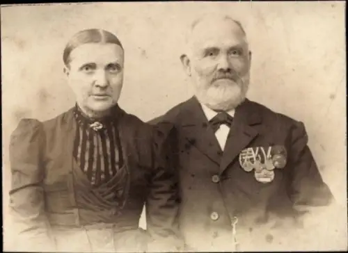 CdV Zeitz, Ehepaar, Porträt, Foto Atelier Bellach