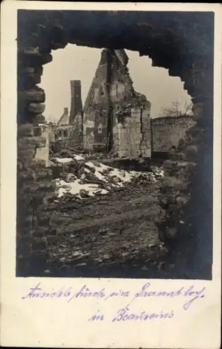 Foto Ak Frankreich, Kriegszerstörungen am Ort, I. WK