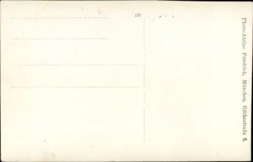 Foto Ak Deutscher Soldat zu Pferde, Porträt in Uniform