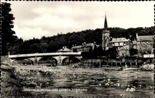 Ak Langholm Schottland, Brücke und Kirche