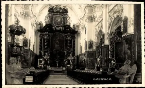 Ak Garsten in Oberösterreich, Kircheninneres, Statuen, Altar, Gemälde, Garsten O.Ö.