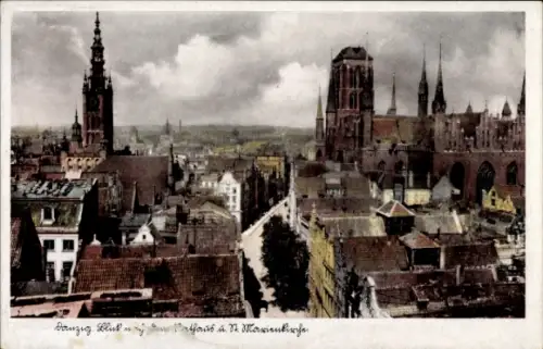 Ak Gdańsk Danzig,  Blick auf das Rathaus, St. Marienkirche, Stadtansicht