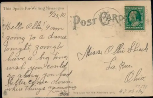 Relief Ak Luftschiff, Zeppelin, Gebäude, Säulen