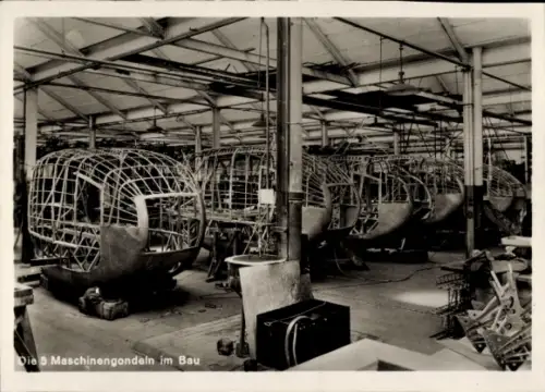 Ak Fabrik, Maschinengondeln im Bau