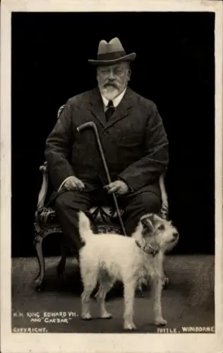 Ak König Eduard VII., Portrait, Terrier Caesar