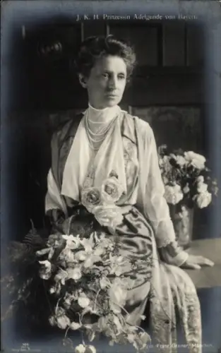 Ak Prinzessin Adelgunde von Bayern, Portrait