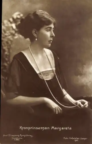 Ak Kronprinzessin Margareta von Schweden, Portrait, Profilansicht