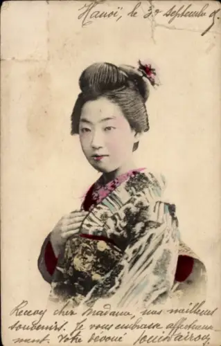 Ak Japan, Frau in traditioneller japanischer Kleidung