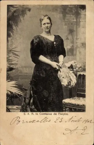 Ak S.A.R. Comtesse de Flandre, Portrait