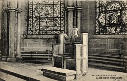 Ak Canterbury Kent England, St. Augustine's Chair, Canterbury Cathedral, Stuhl, Kirchenfenster