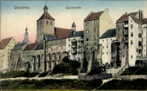 Ak Grudziądz Graudenz Westpreußen,  Wasserseite,  Gebäude, farbige 