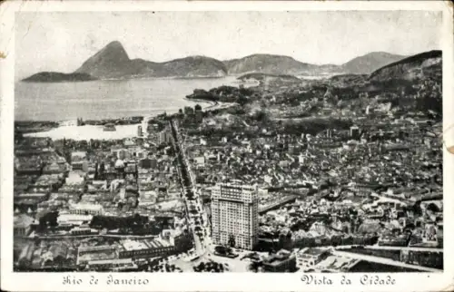 Ak Rio de Janeiro Brasilien, Blick auf  Stadtansicht, Küstenlinie, Berge im Hintergrund
