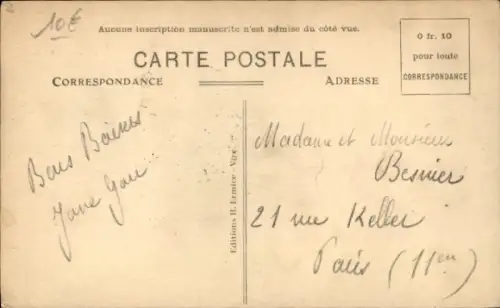 Ak Normandie, Familie in Volkstrachten