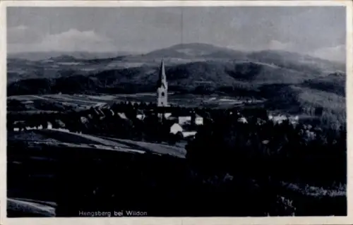 Ak Wildon Steiermark, Hengsberg bei Wildon, Kirche, ländliche Landschaft, Berge im Hintergrund