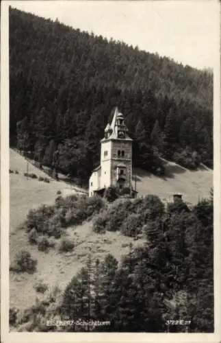 Ak Münichtal Erzberg Eisenerz Steiermark, EISENERZ-Schichtturm, Berglandschaft, Wald, Fotografie