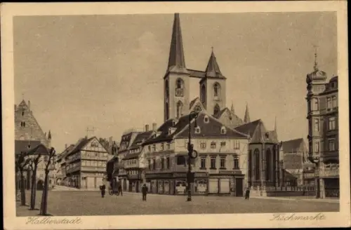 Ak Halberstadt in Sachsen Anhalt, Fischmarkt, Kirche