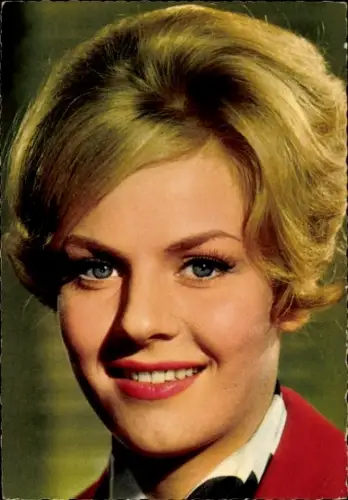 Ak Schauspielerin Heidi Brühl, Portrait