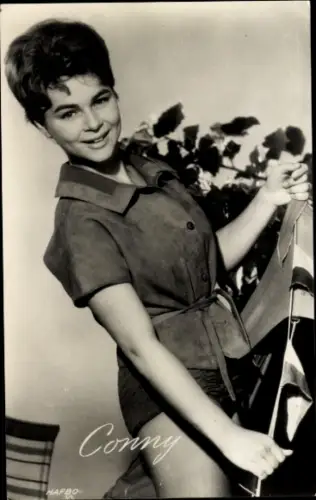 Ak Schauspielerin und Sängerin Cornelia Froboess, Conny, Portrait, Hafbo