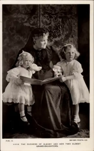 Ak Helene zu Waldeck und Pyrmont, Duchess of Albany, Princess May of Teck, Princess Sibylla