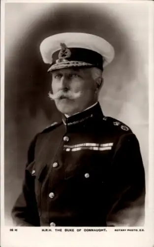 Ak Prinz Arthur, Duke of Connaught, Portrait in Uniform