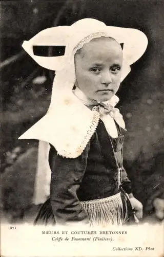 CPA Mœurs et Costumes Bretons, Coiffe de Fouesnant