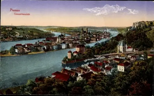 Ak Passau in Niederbayern,  Gesamtansicht, Flusslandschaft, Stadtansicht