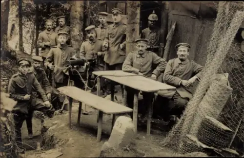 Foto Ak MG Trupp Landsturm, Maschinengewehr-Einheit, I. WK