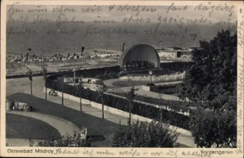 Ak Międzyzdroje Ostseebad Misdroy Pommern, Ostseebad  Konzertgarten, Meerblick, Parkanlage, Mensc