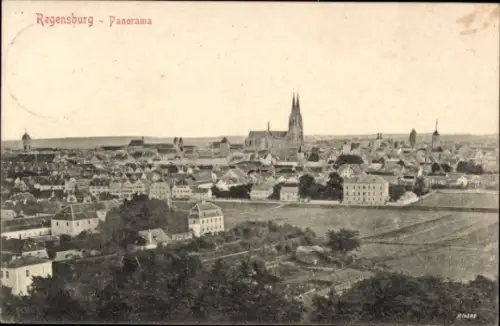 Ak Regensburg an der Donau Oberpfalz, Panoramablick auf  Stadtansicht, Kirche, Häuser