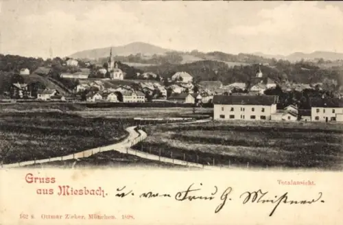 Ak Miesbach in Oberbayern, Gruss aus  Totalansicht, Landschaft, Gebäude, Kirche