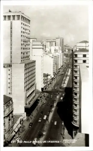 Ak São Paulo Brasilien, Blick auf eine Straße in  Brasilien, Hochhäuser, Hotel Excelsior