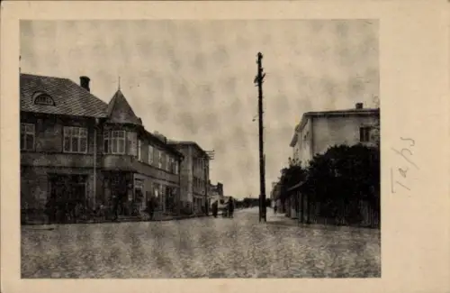 Ak Tapa Taps Estland, Straße in  Häuser, Menschen, Strommast