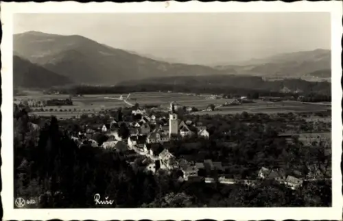 Ak Ruše Maria Rast Slowenien, Landschaft mit Dorf, Berge im Hintergrund, nformat, schwarz-weiß