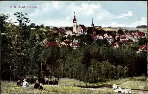 Ak Bad Steben im Frankenwald Bayern, Totalansicht der Ortschaft, Kirche