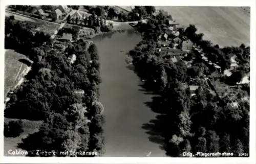 Ak Cablow Kablow Königs Wusterhausen in Brandenburg, Luftaufnahme vom Lankensee, Ziegelei, Natur,