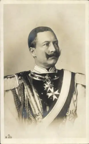 Ak Kaiser Wilhelm II., Portrait in Uniform