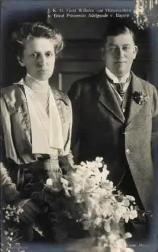 Ak Fürst Wilhelm von Hohenzollern mit Prinzessin Adelgunde von Bayern, Portrait