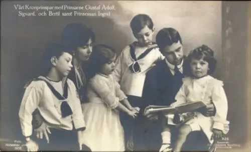 Ak Kronprinz Gustav VI. Adolf, Prinzen Gustaf Adolf, Sigvard und Bertil, Prinzessin Ingrid