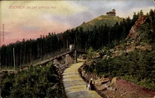Ak Ještěd Jeschken Region Reichenberg, Blick von der Straße aus zum Hotel