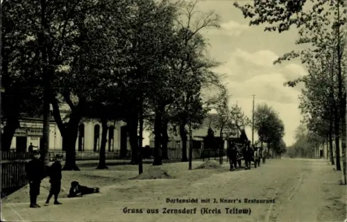 Ak Zernsdorf Königs Wusterhausen in Brandenburg, Dorfansicht mit J. Knorr's Restaurant