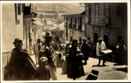 Ak La Paz Bolivien, Straßenleben, Menschen mit Hüten,  Bolivien