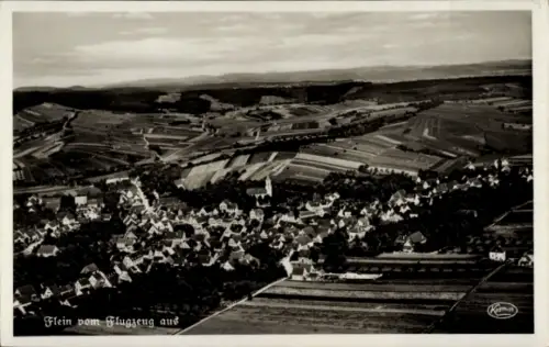 Ak Flein in Württemberg, Luftaufnahme eines Dorfes, Felder, Wälder, Text: Flein vom Flugzeug aus