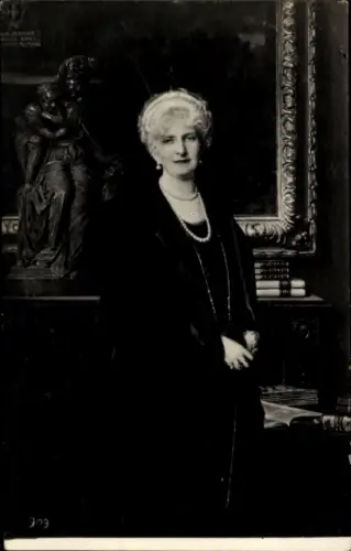 Ak Königin Margarethe von Italien, Portrait