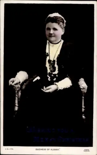 Ak Helene zu Waldeck und Pyrmont, Duchess of Albany, Portrait
