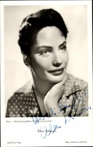Ak Schauspielerin Ellen Schwiers, Film Banditen der Autobahn, Autogramm