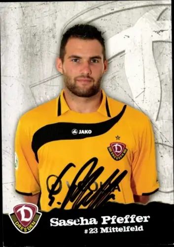 Autogrammkarte Fußballer Sascha Pfeffer, SG Dynamo Dresden, Autogramm