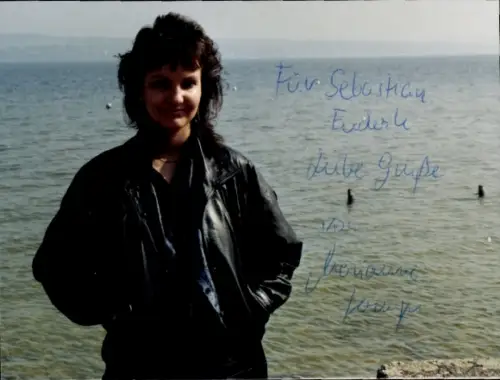 Autogrammkarte Moderatorin Marianne Kreuzer, Portrait, Autogramm